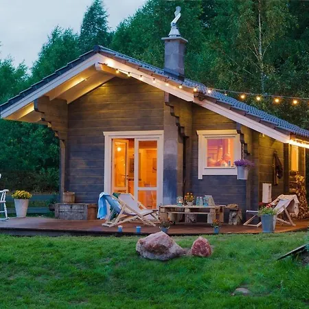 Saunowisko W Kragu - Niebieski I Zolty Villa