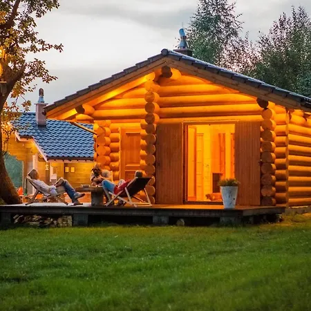 Saunowisko W Kragu - Niebieski I Zolty Villa Krąg